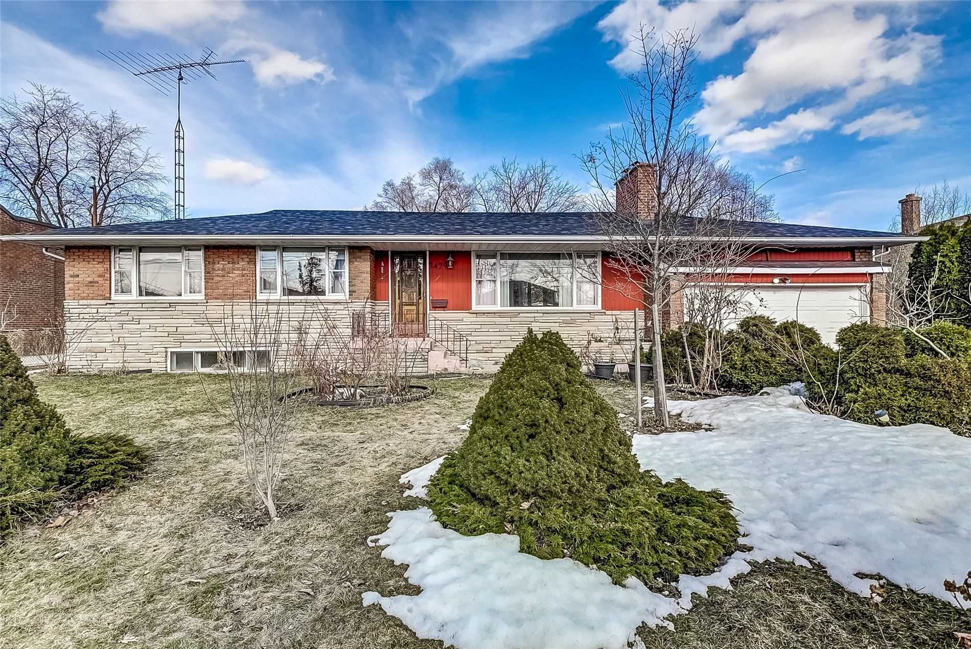 2429 Hensall St, Mississauga, Ontario L5A2T1 Sold History HouseSigma