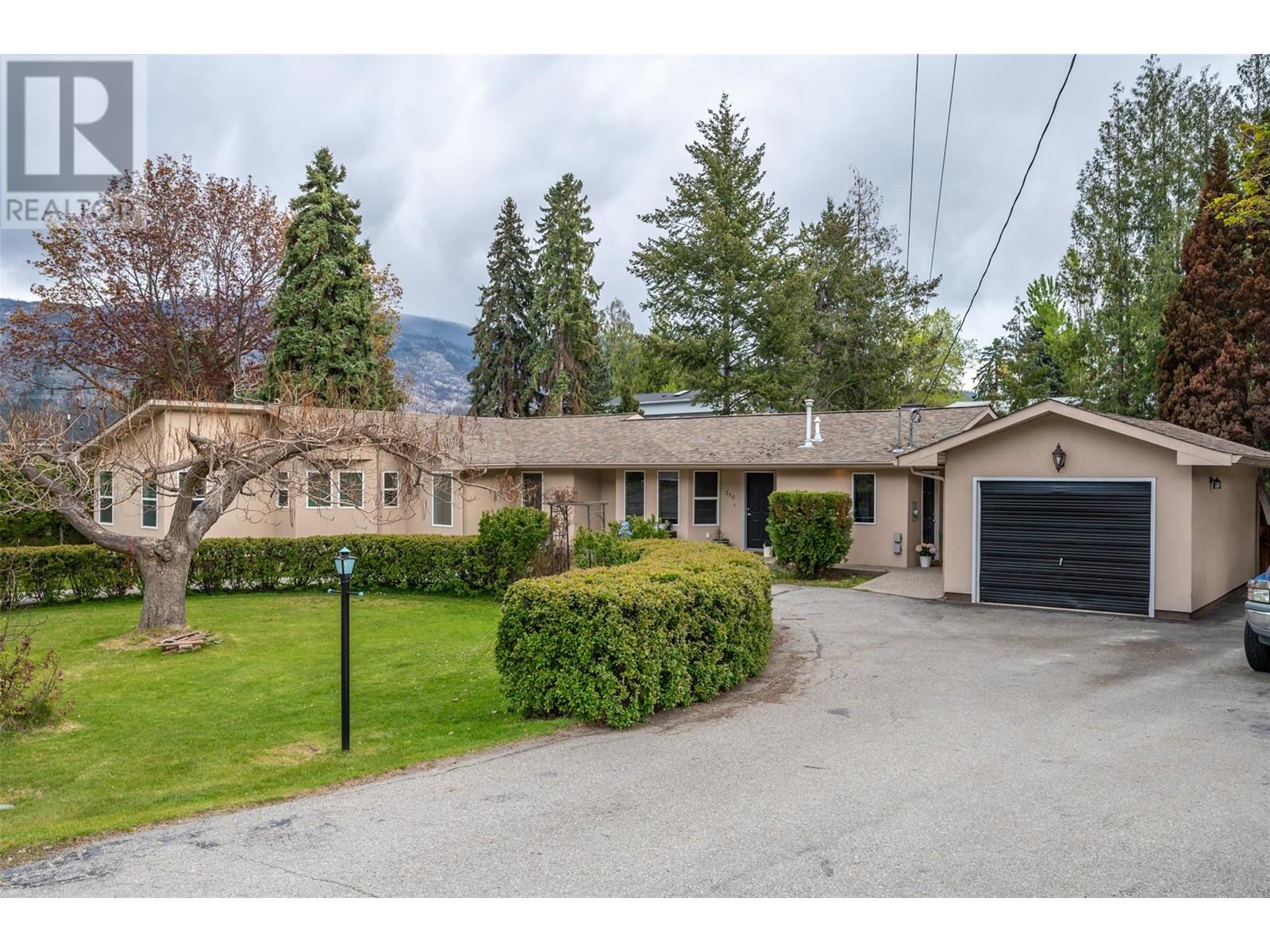 310 Spruce Avenue, Kaleden, British Columbia V0H1K0 For Sale HouseSigma