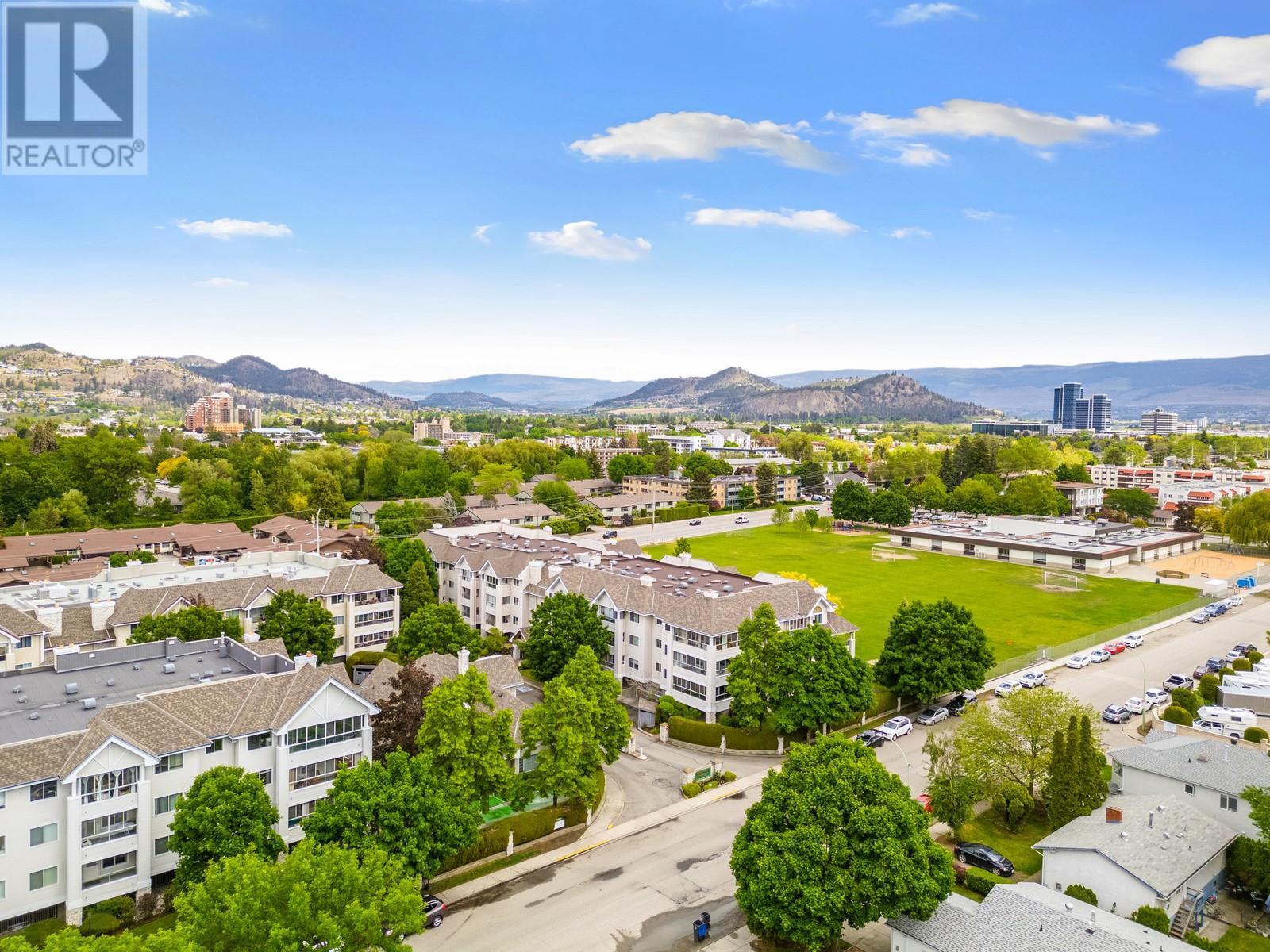 202 980 Glenwood Avenue, Kelowna, British Columbia V1Y9P2 For Sale