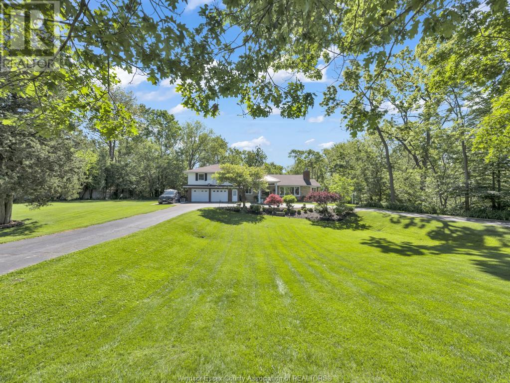 77 PRINCE ALBERT STREET North, Kingsville, Ontario N9Y1J8 For Sale