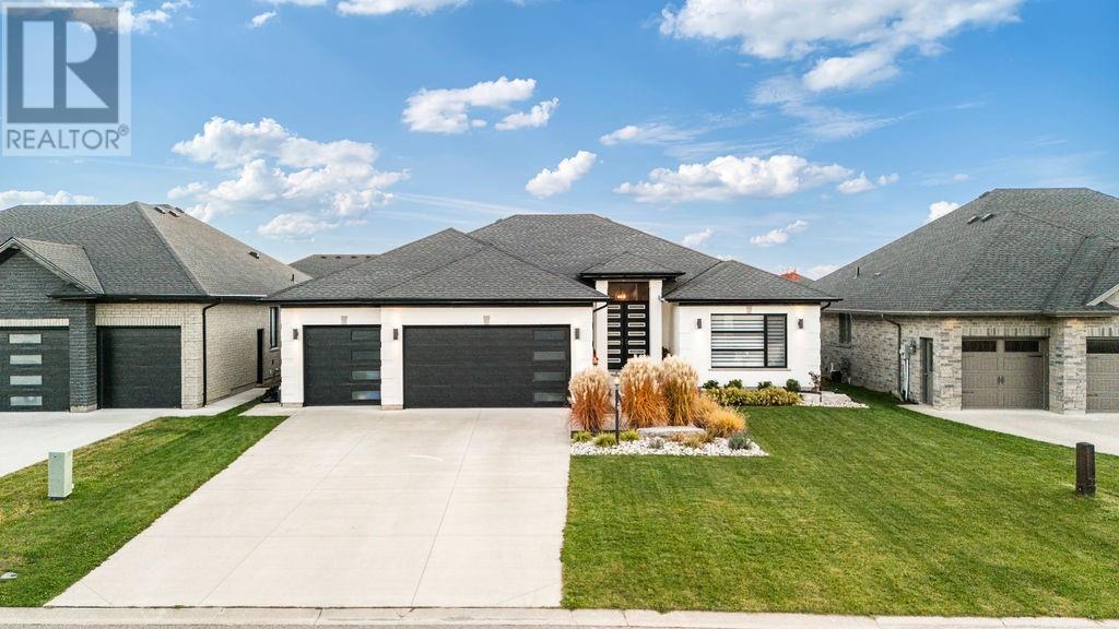 3489 TIMBER Ridge, PlymptonWyoming, Ontario N0N1E0 For Sale HouseSigma