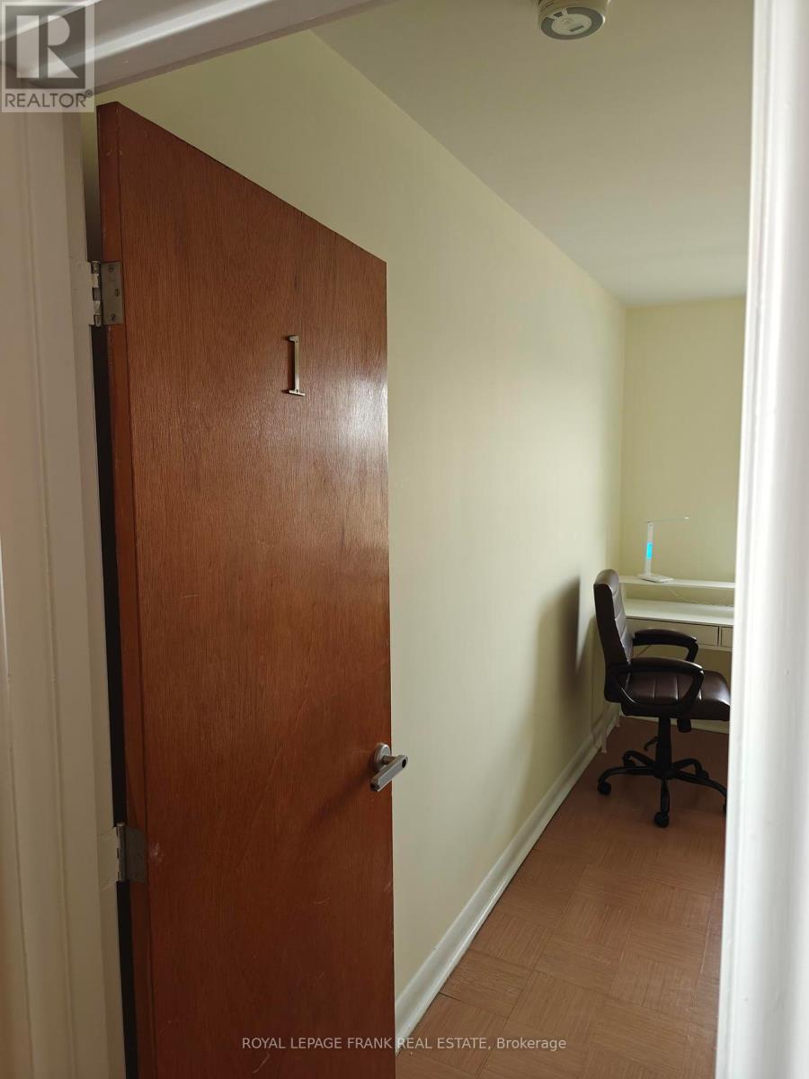 Unit Room 1 - ROOM #1 - 374 CENTRAL PARK BOULEVARD S, Oshawa 2