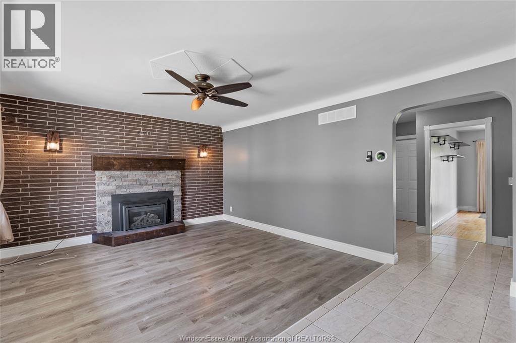 76 TEXAS, Amherstburg 5