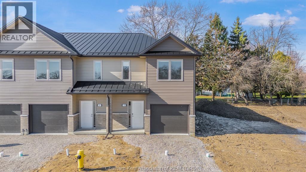 15 MAGNOLIA LANE, Chatham 2
