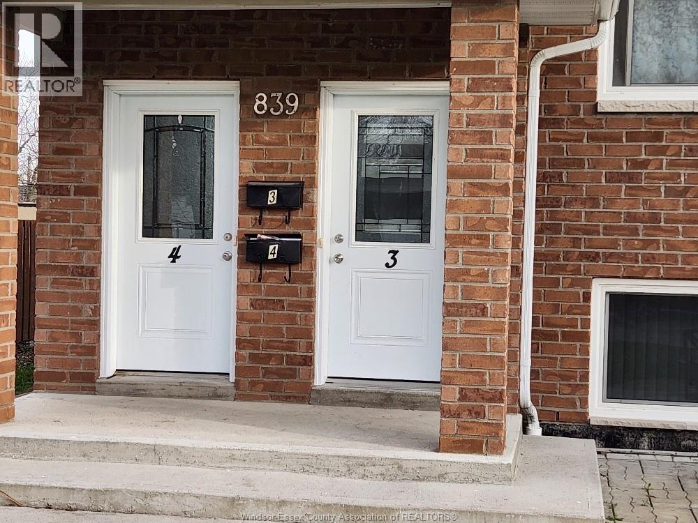 Unit 4 - 839 ASSUMPTION, Windsor 2