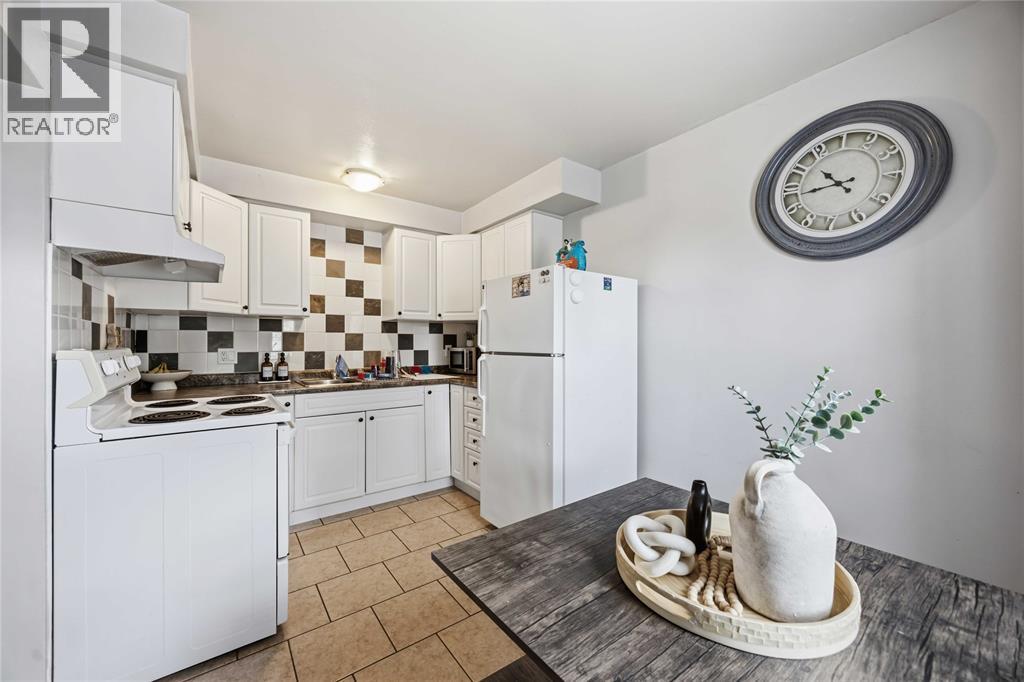 Unit 7A - 205 FANE STREET, St Clair 4
