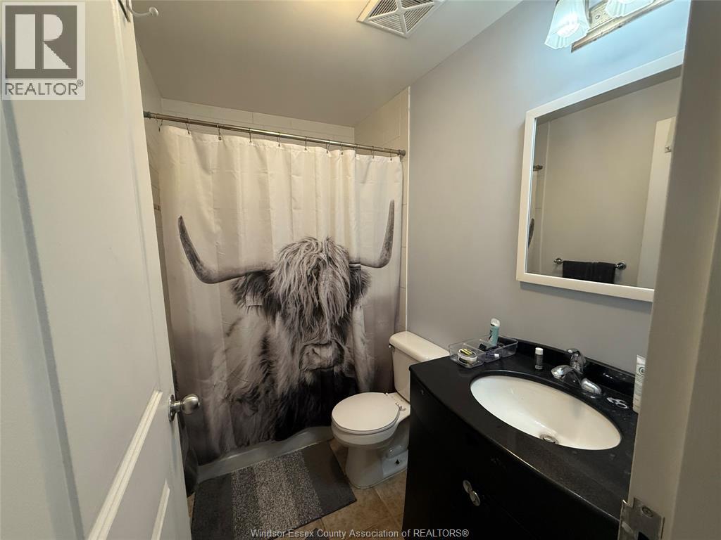 Unit 309 - 511 PELISSIER, Windsor 4