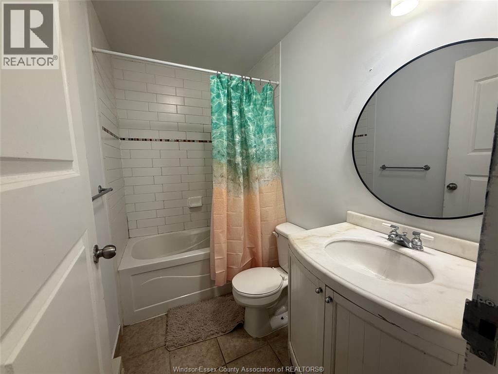 Unit 302 - 511 PELISSIER STREET, Windsor 4