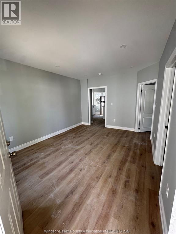 Unit 2 - 945 WELLINGTON AVENUE, Windsor 3