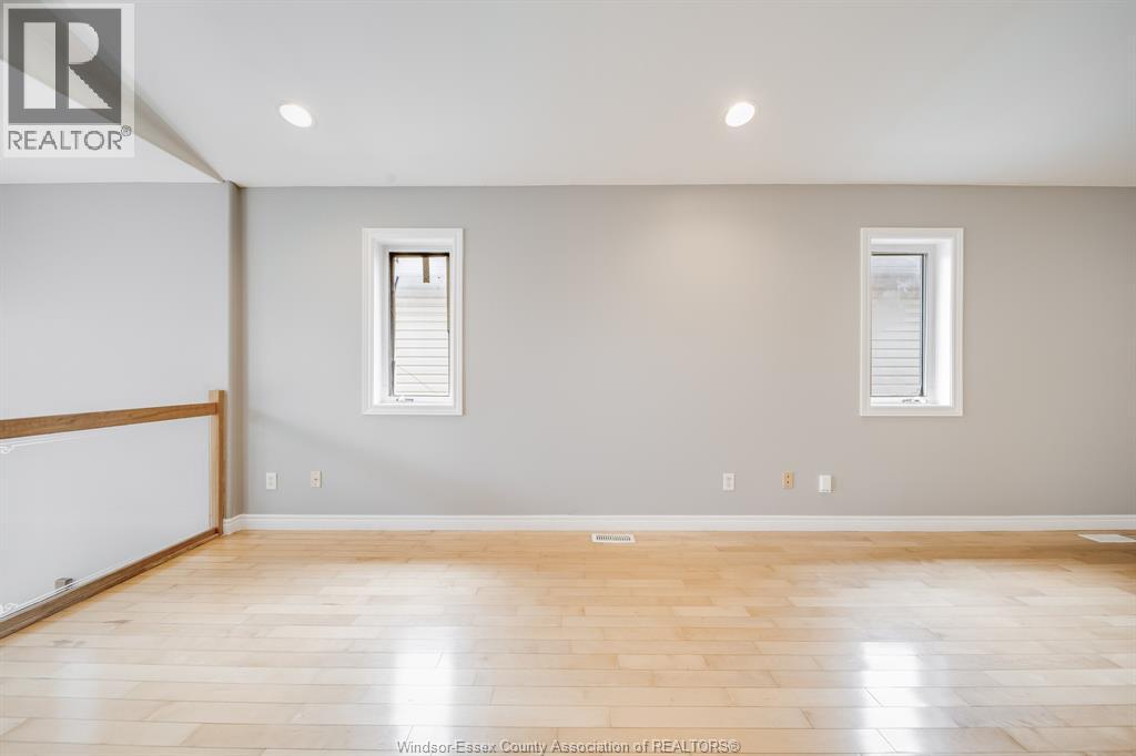 4231 WHISKEY AVENUE, Windsor 5