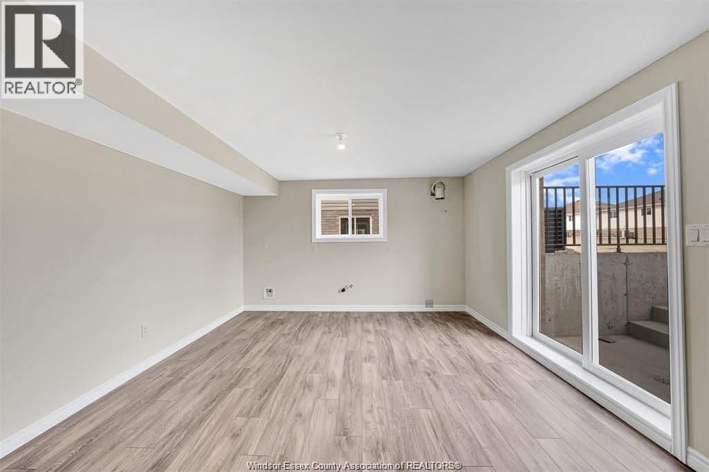 Unit LOWER - 397 HEMLOCK LANE, Lakeshore 5
