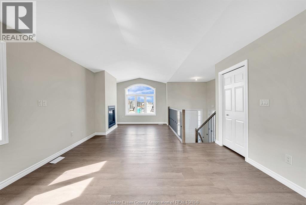 Unit MAIN - 397 HEMLOCK LANE, Lakeshore 2
