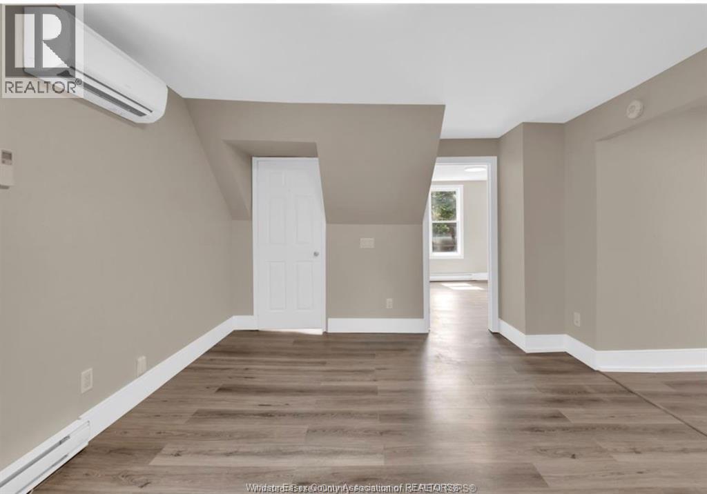 Unit MAIN UNIT - 680 LINCOLN, Windsor 2