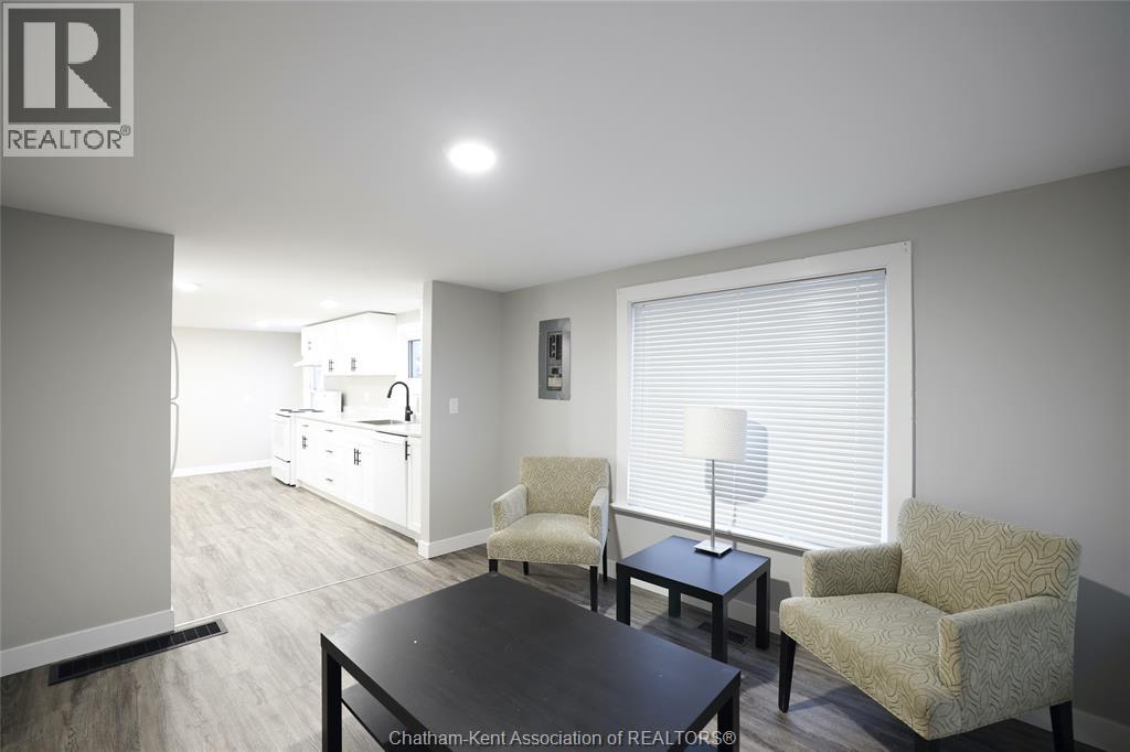 97 Taylor AVENUE, Chatham 5