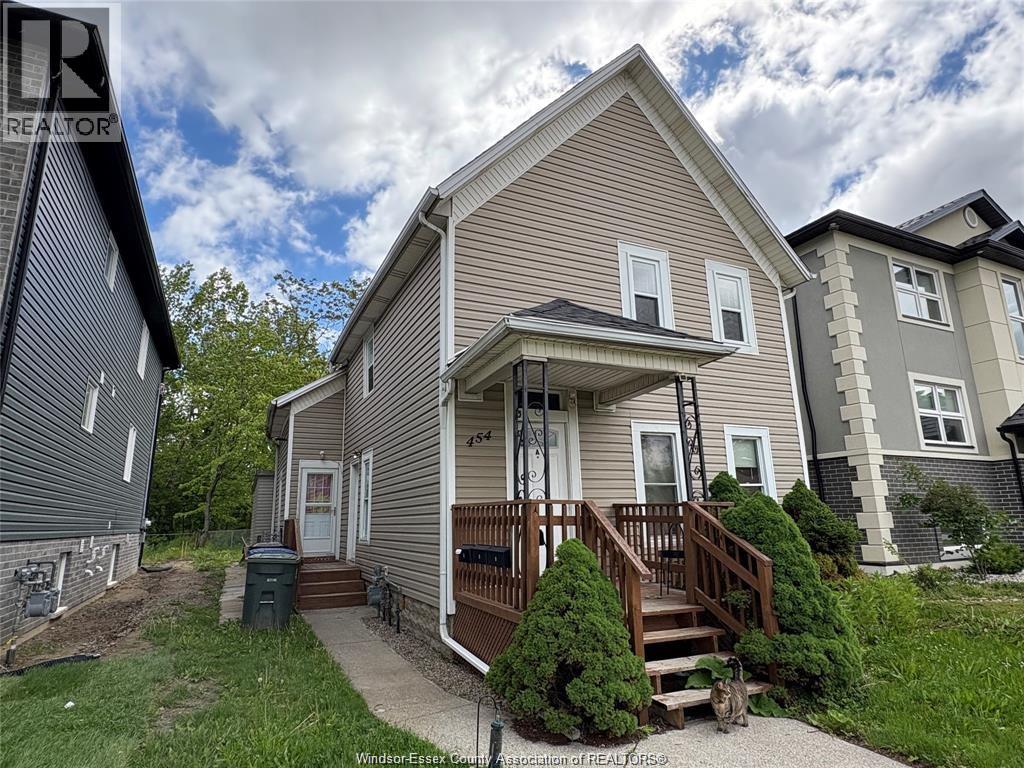454 CRAWFORD, Windsor 2
