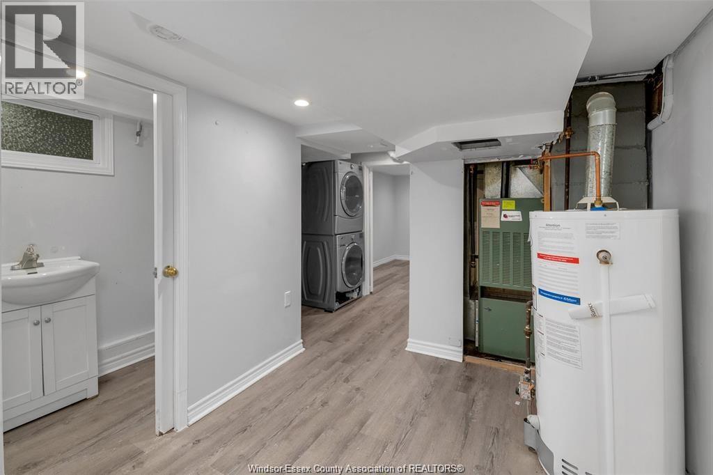 Unit 2 - 1217 HARRISON, Windsor 5