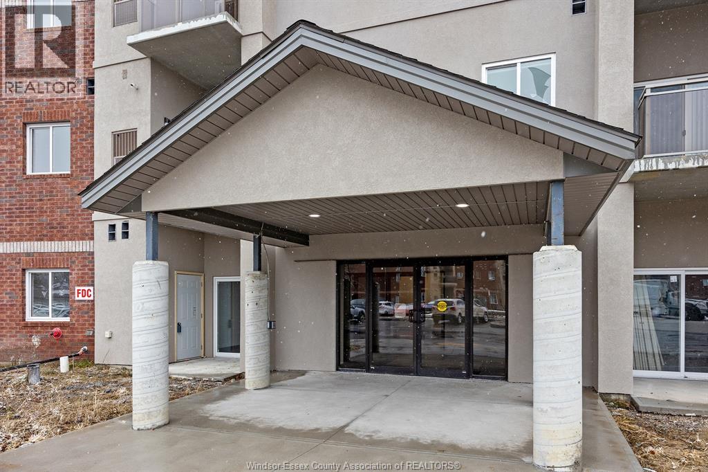 Unit 316 - 1888 WESTVIEW PARK, LaSalle 2