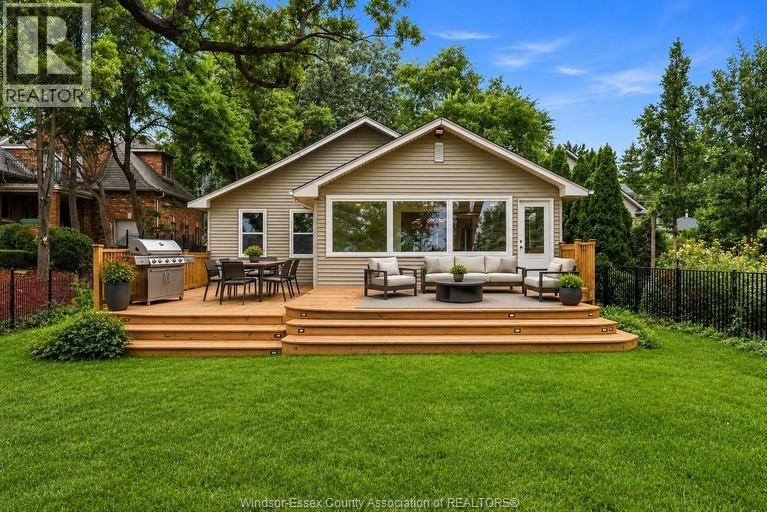 546 PEARL, Lakeshore 3