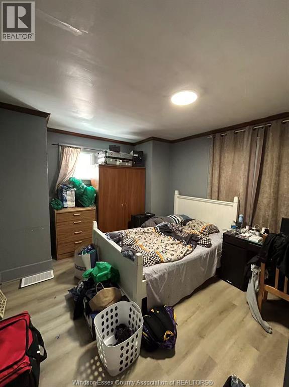 522 askin, Windsor 4