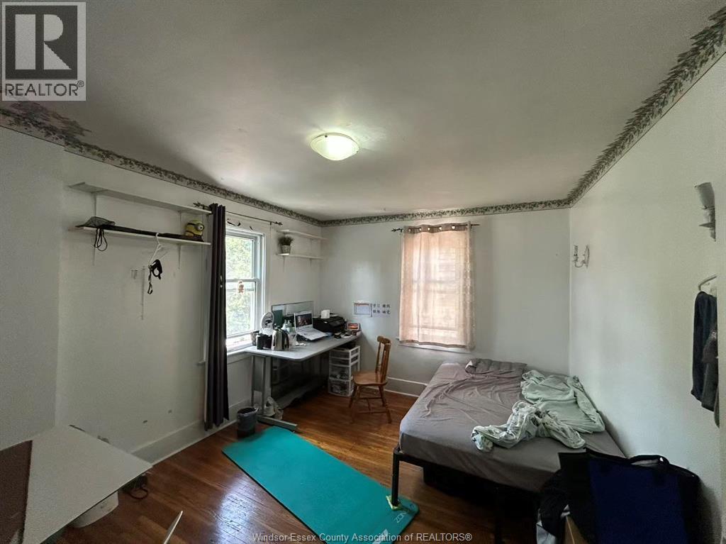 522 askin, Windsor 5