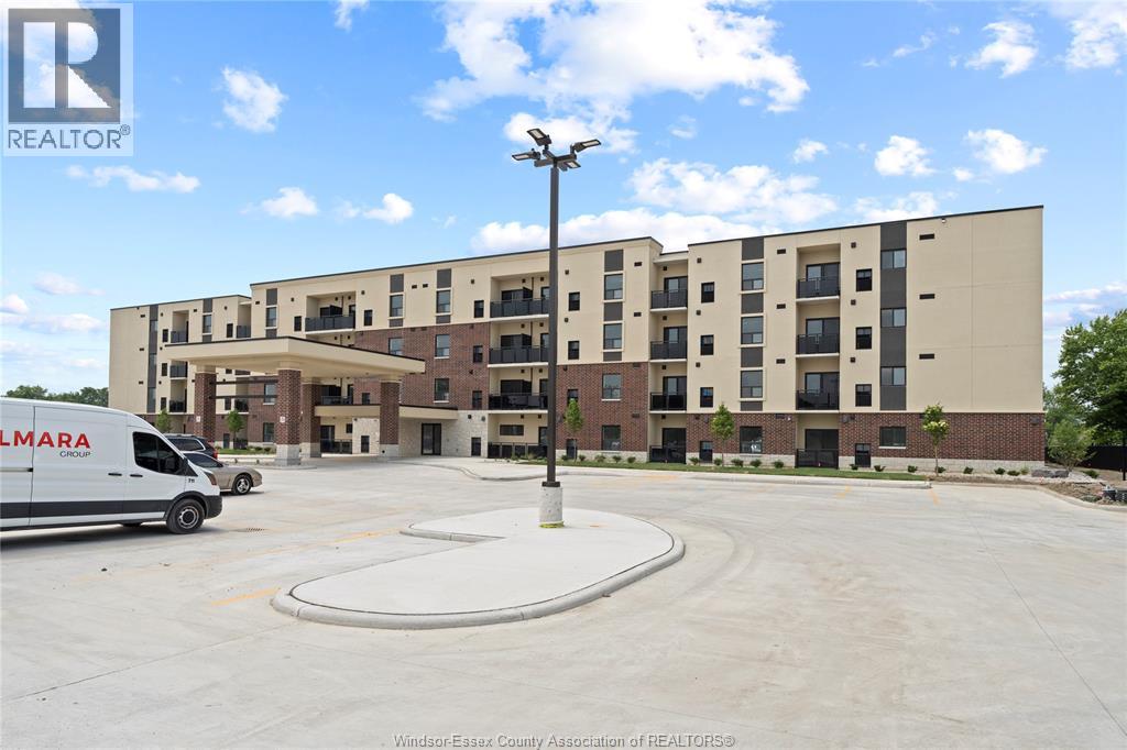 Unit 215 - 1 PARNELL, McGregor 3