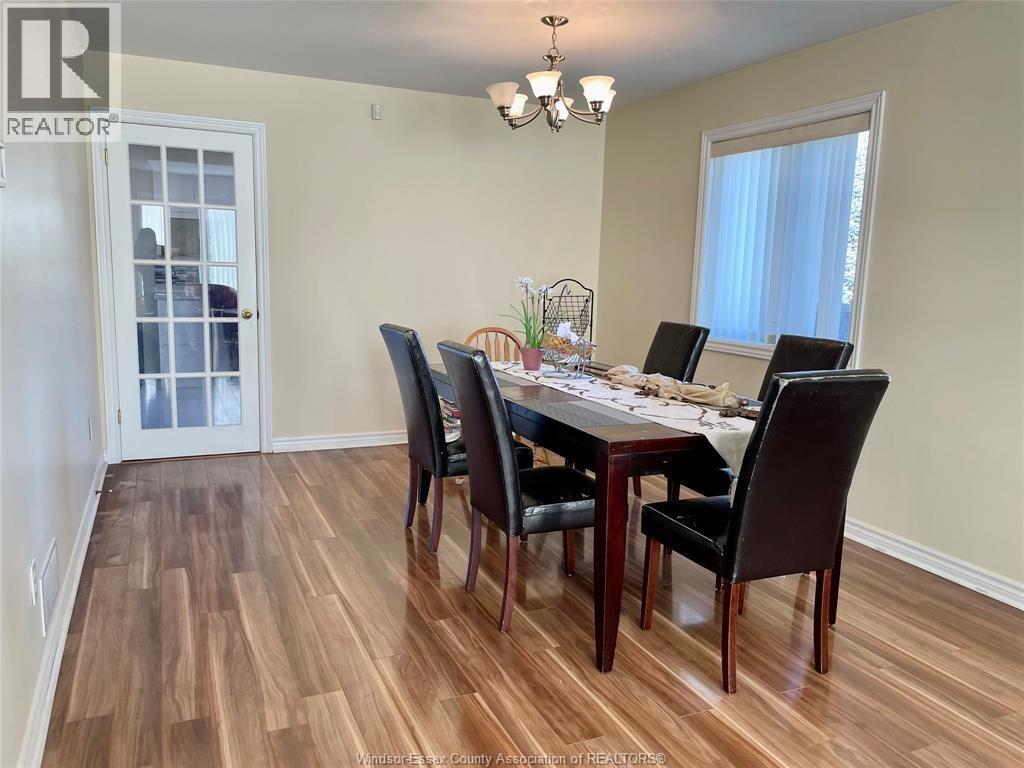729 DONJON COURT, Windsor 4