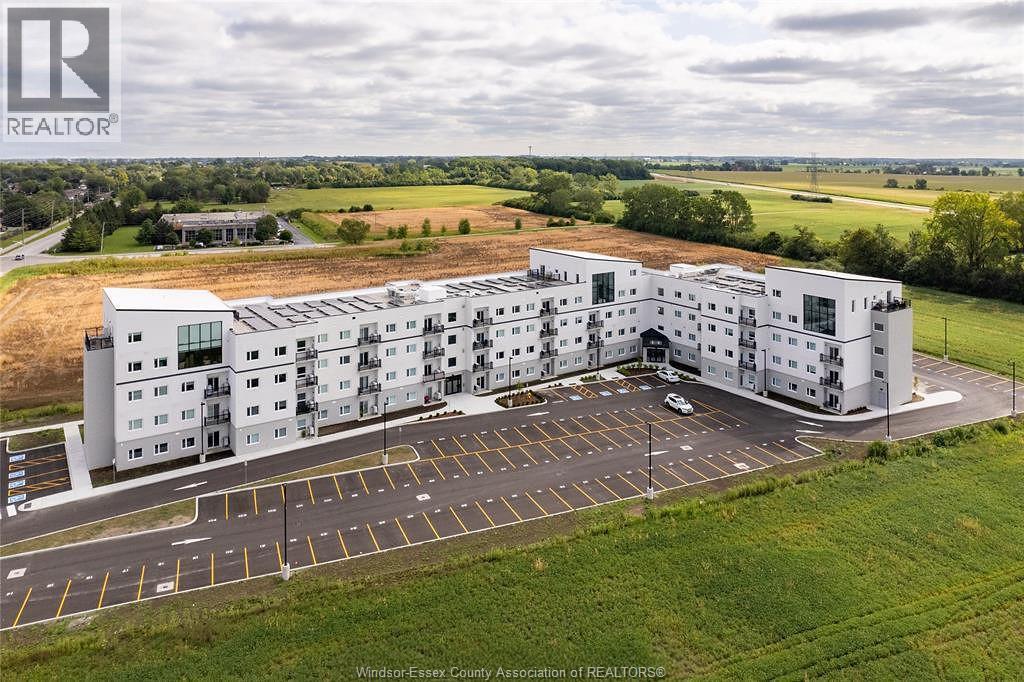 Unit 404 - 1900 6TH CONCESSION, LaSalle 1