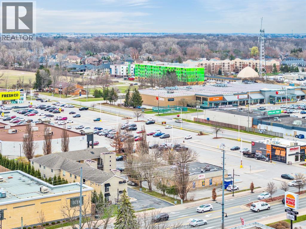 Unit 107 - 5830 Malden, LaSalle 2