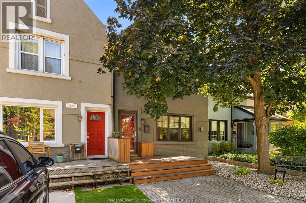 1208 ARGYLE ROAD, Windsor 4