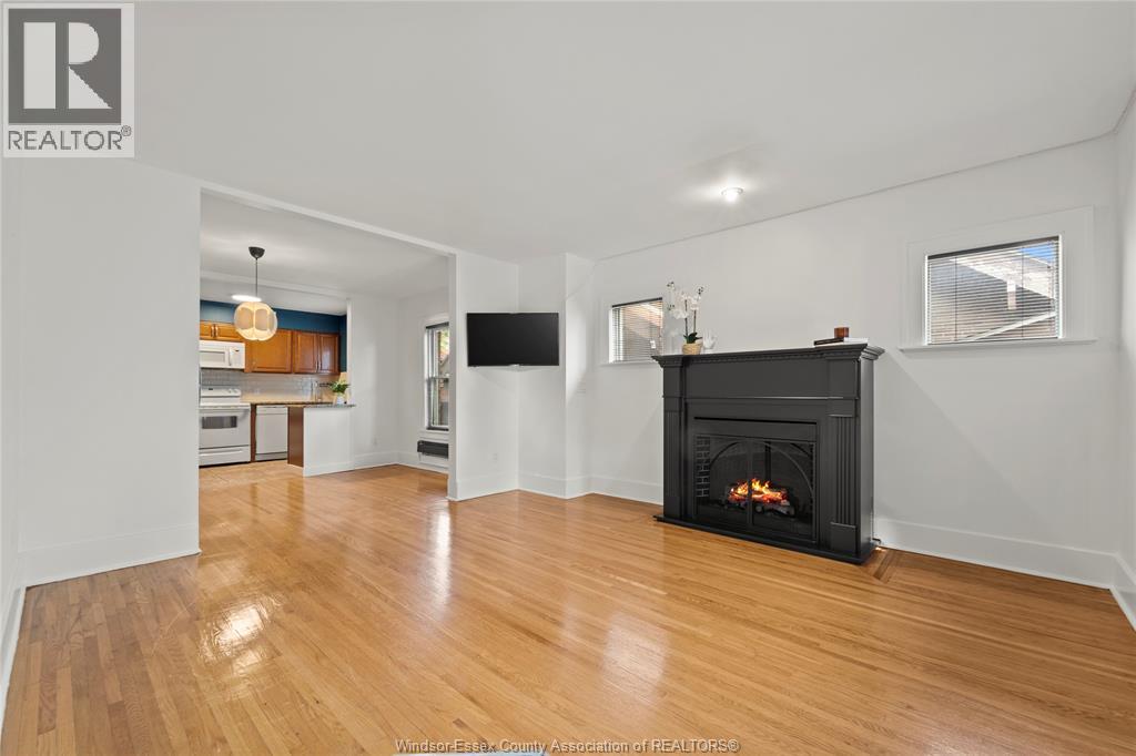 Unit 2 - 269 RANDOLPH, Windsor 2