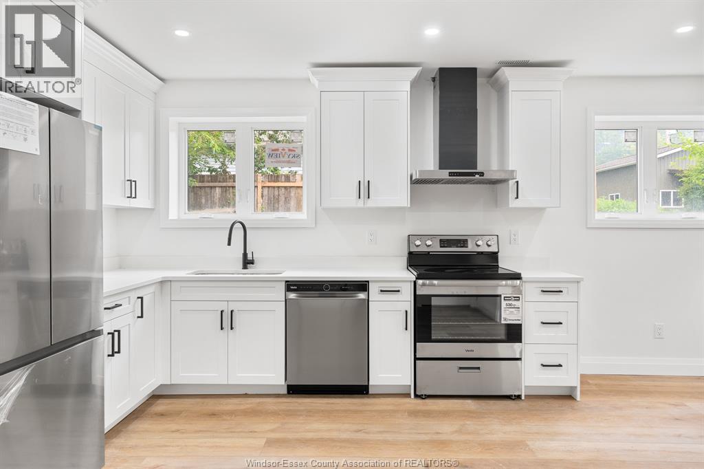 Unit LOWER - 121 Allison AVENUE, Colchester 4