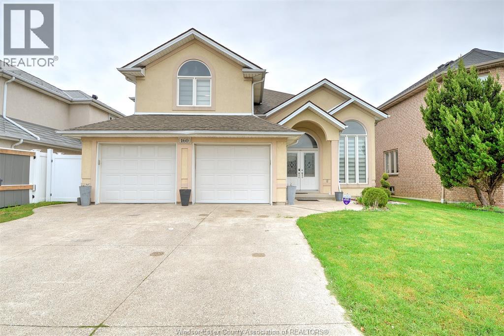 160 BRANTON CRESCENT, Tecumseh 1