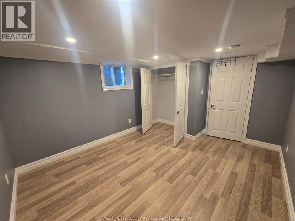 Unit LOWER - 1106-1108 ELM AVENUE, Windsor 5
