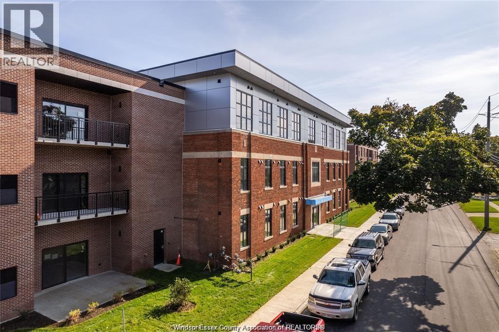 Unit 210 - 1370 ARGYLE, Windsor 5