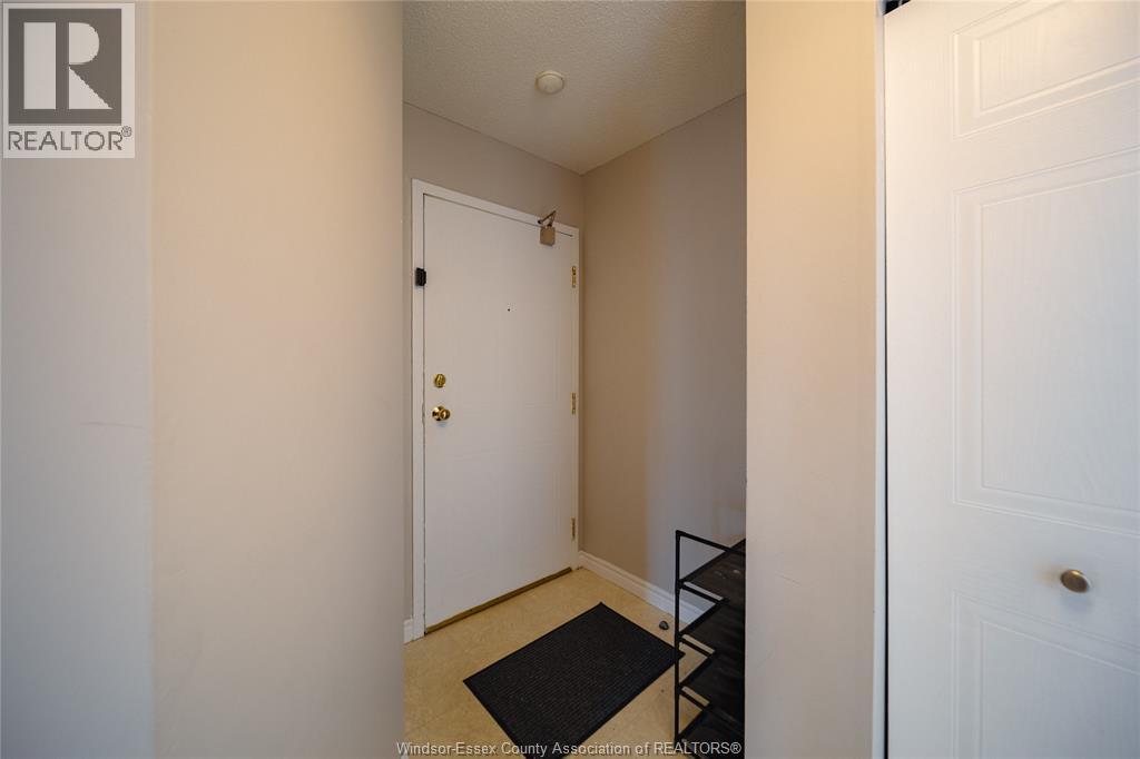 Unit 406 - 3000 SANDWICH, Windsor 2