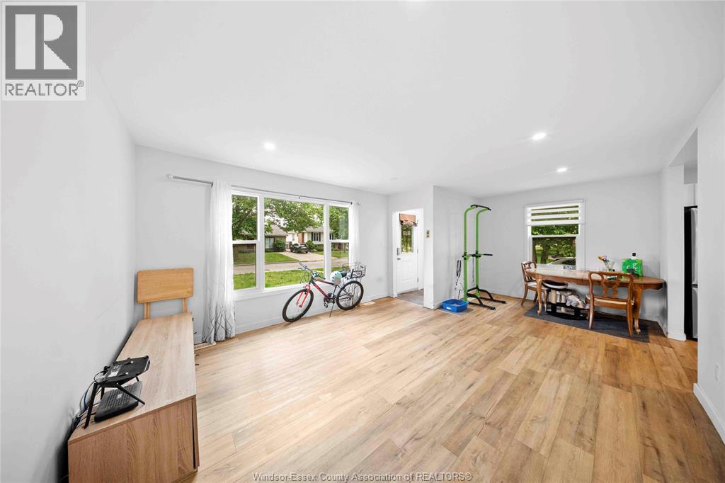 Unit UNIT A - 3495 LONGFELLOW AVENUE Unit# UNIT A, Windsor 5