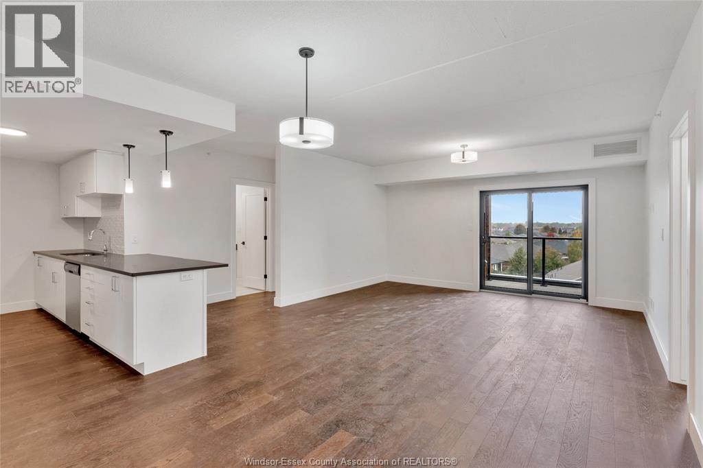 Unit 506 - 2550 SANDWICH WEST PARKWAY, LaSalle 4