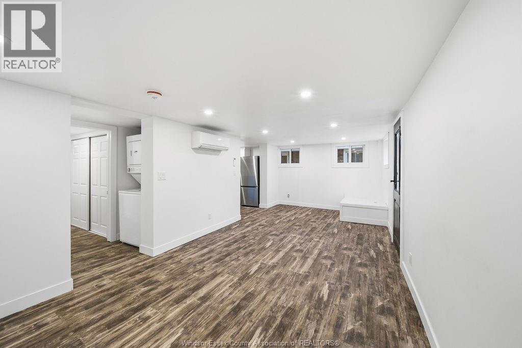 Unit 2 - 990 VICTORIA AVENUE, Windsor 5
