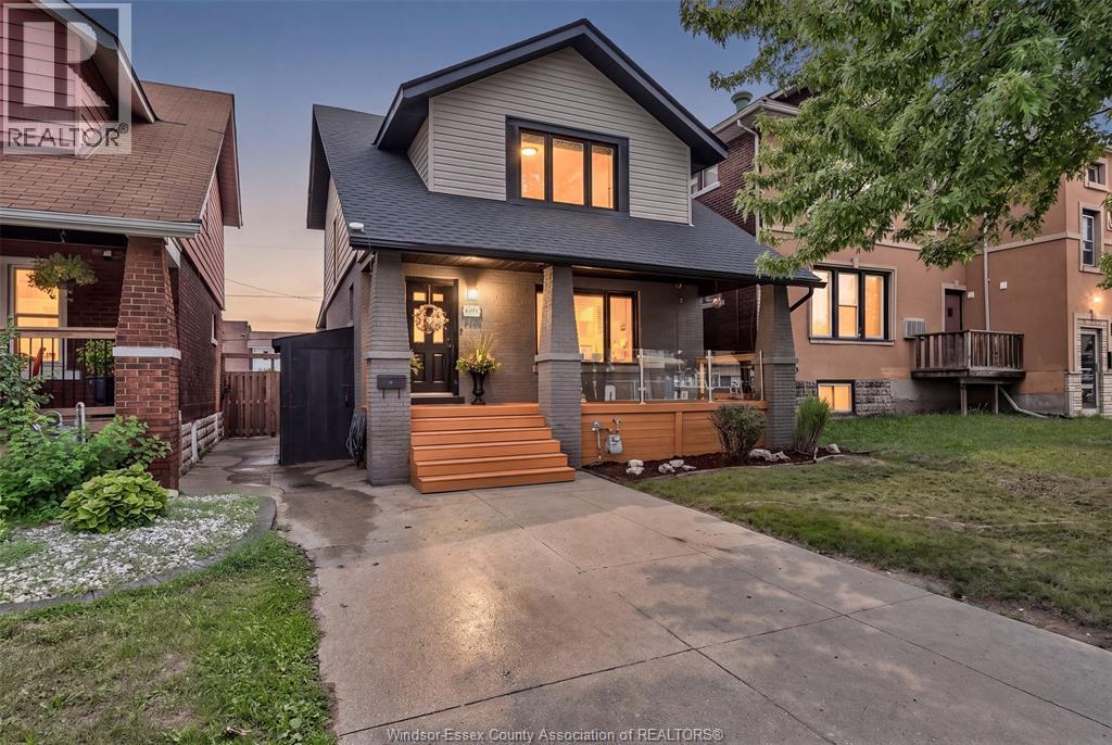 1362 ELSMERE, Windsor 1
