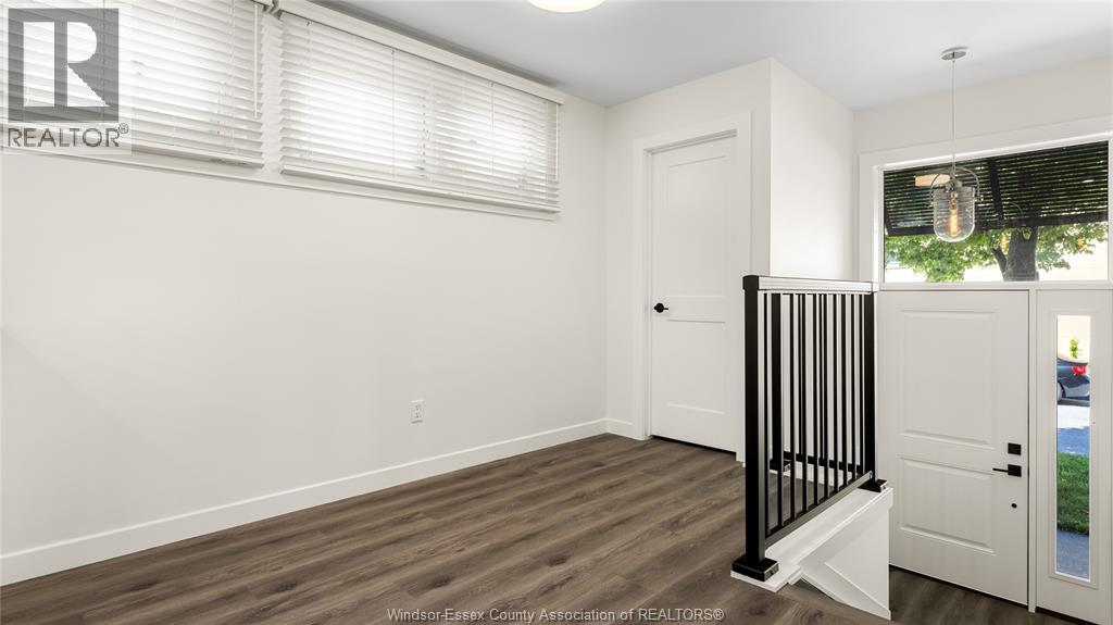 Unit UNIT 2 - 2605 SEMINOLE Unit# UNIT 2, Windsor 4