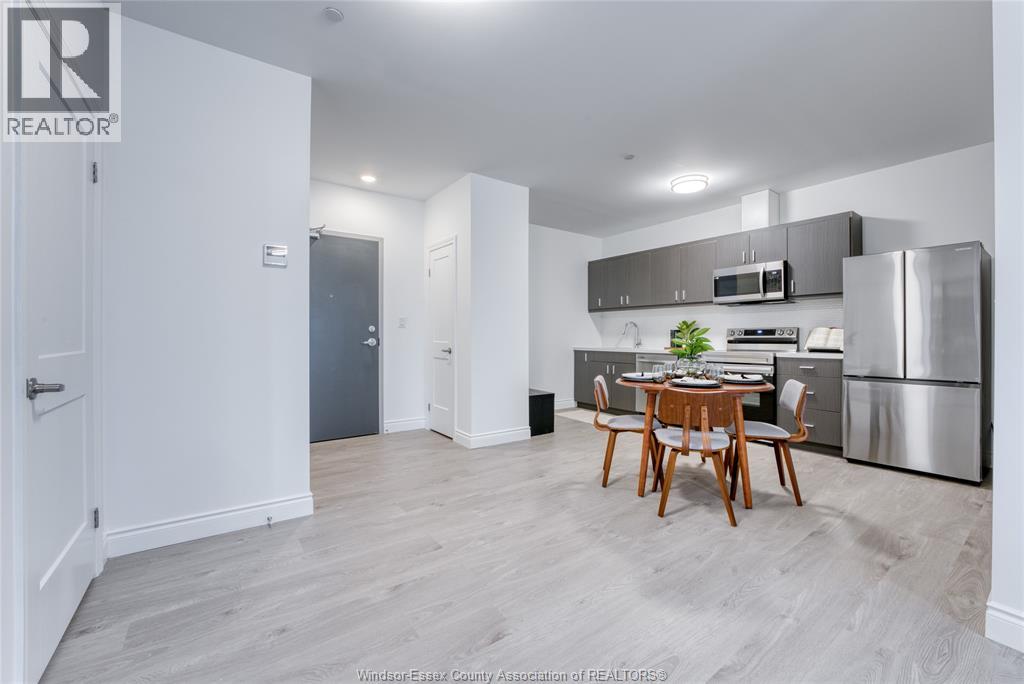 Unit 215 - 1900 6TH CONCESSION, LaSalle 3