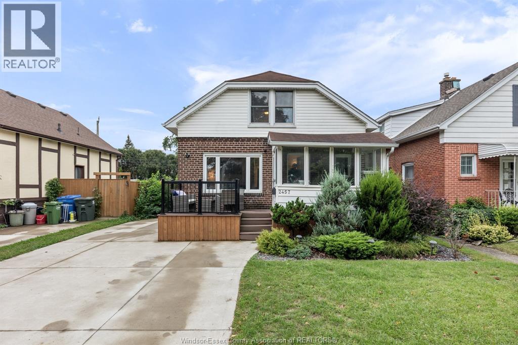 2457 TURNER, Windsor 2
