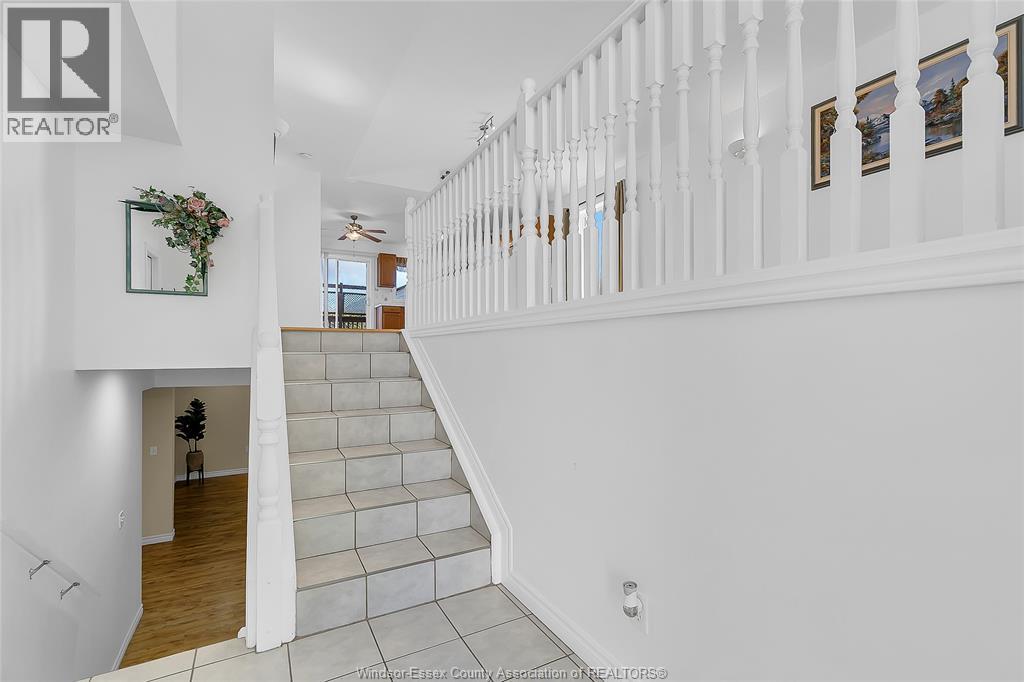 2292 ASKIN AVENUE, Windsor 5