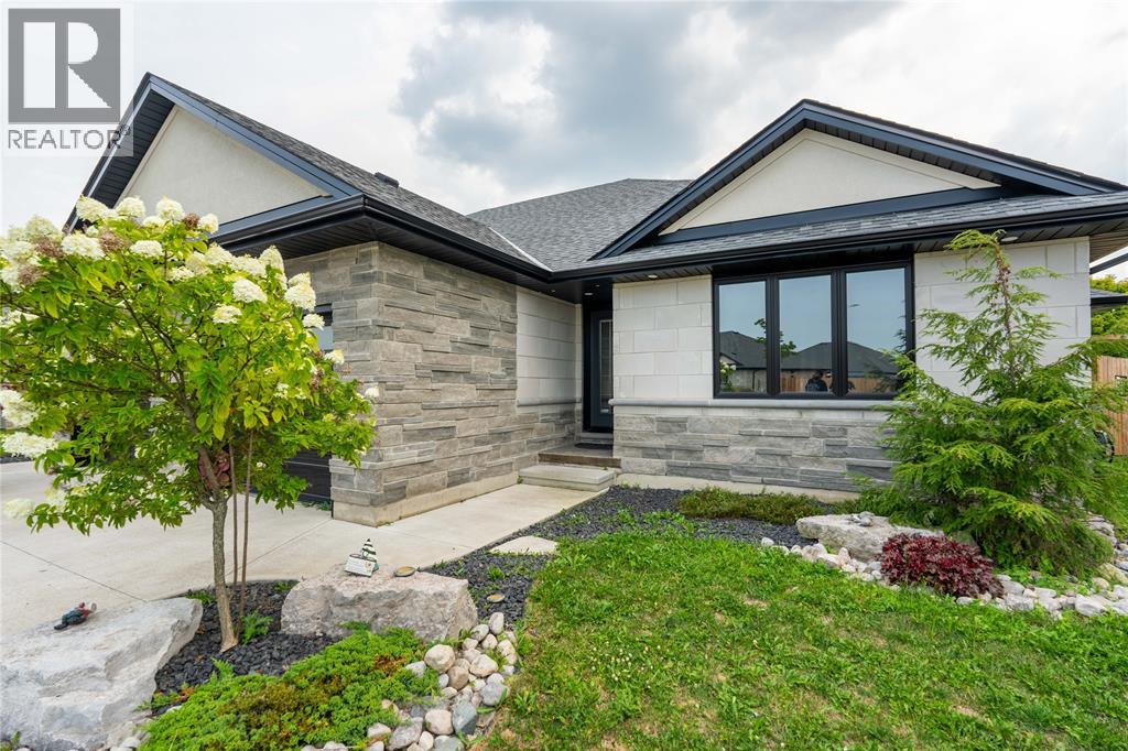 709 FERDINANDS CRESCENT, Sarnia 3