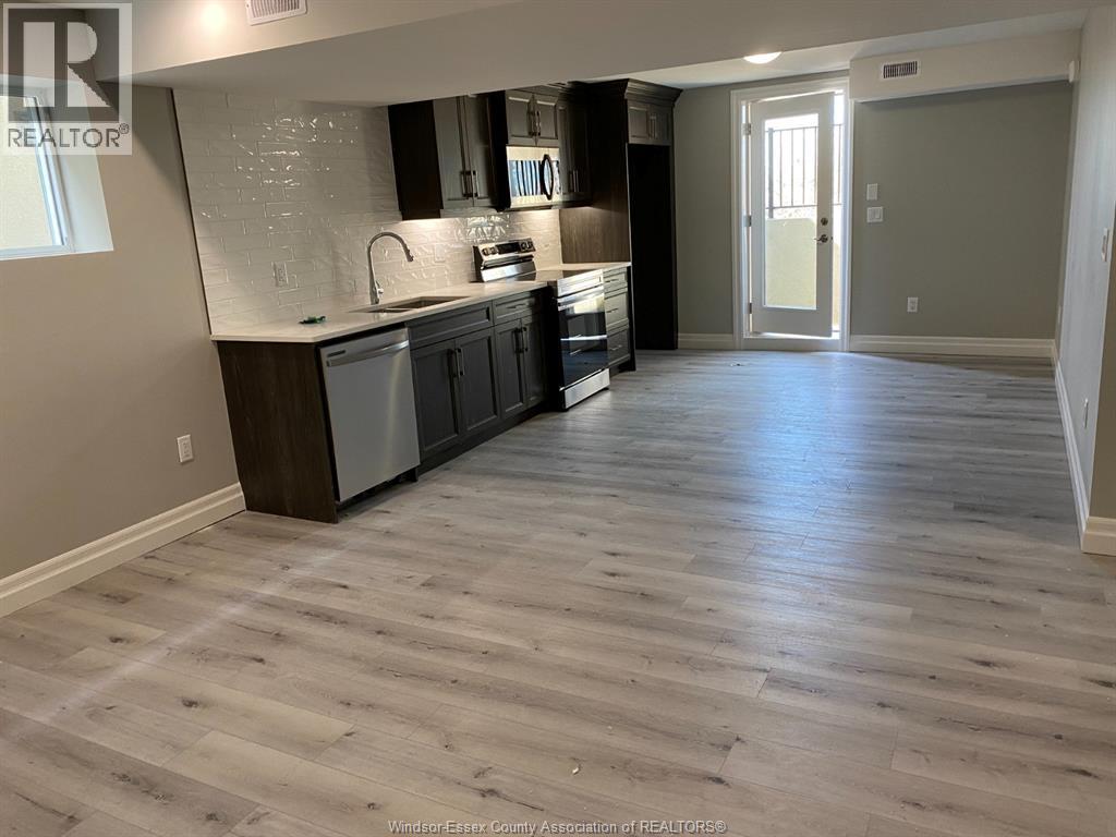 105 REED ST #LOWER, Essex 1
