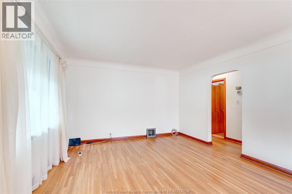 3256 DOMINION BOULEVARD, Windsor 5