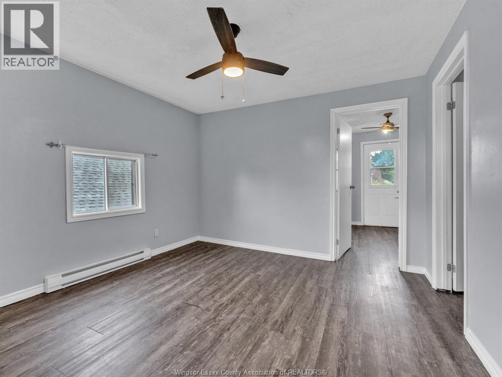 Unit UPPER - 2241 MERCER, Windsor 5