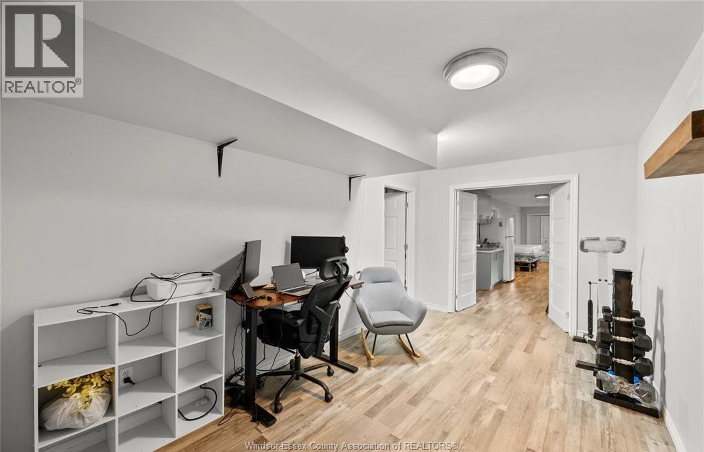 Unit LOWER - 1537 LANGLOIS, Windsor 5