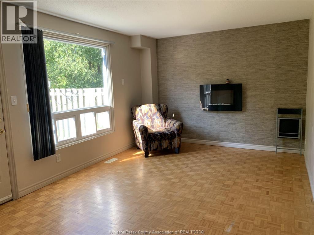 Unit 3 - 9394 ESPLANADE DRIVE, Windsor 5