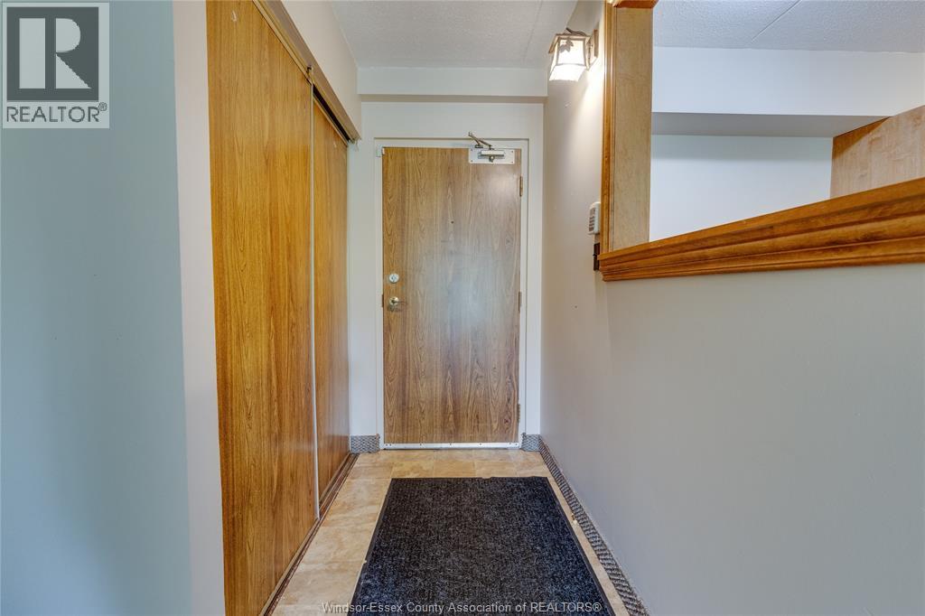 Unit 104 - 3355 SANDWICH STREET, Windsor 4